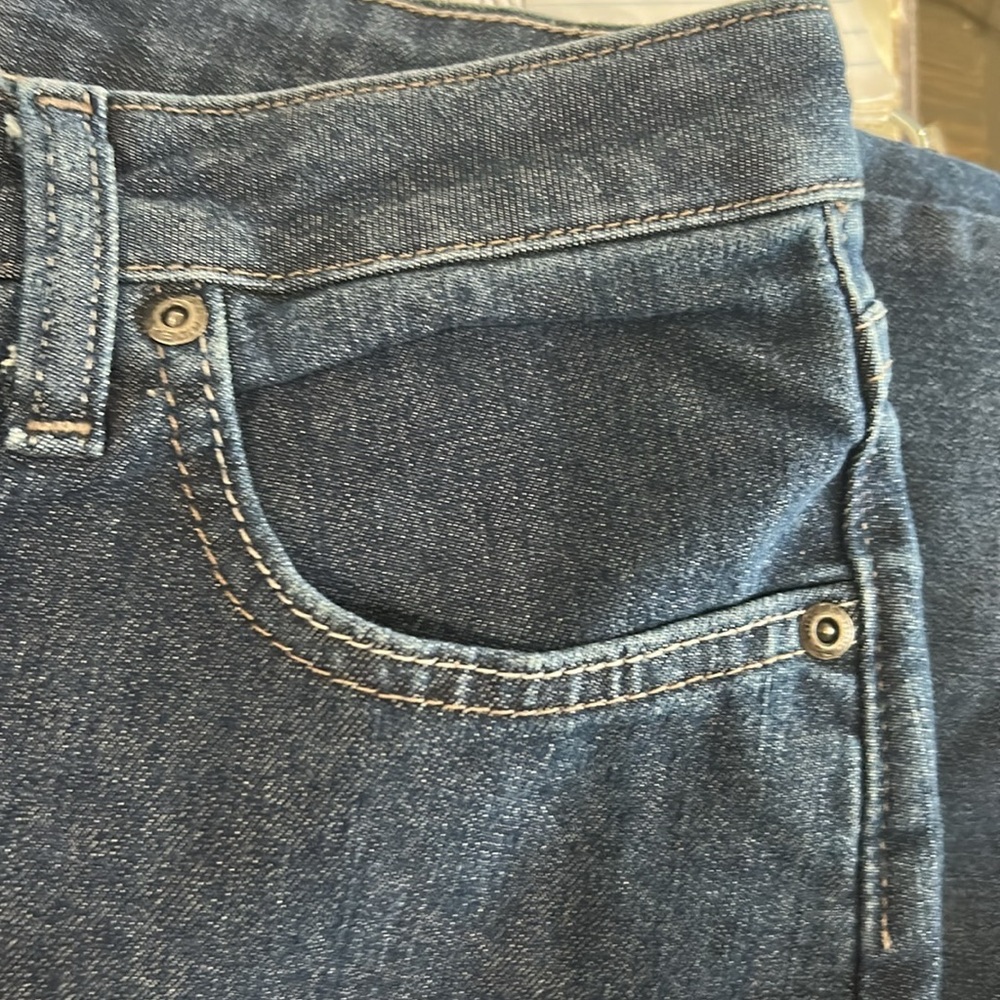 NWOT Lee Riders Women's 16 Petite Denim Blue Jeans Straight Leg Classic - Picture 9 of 10